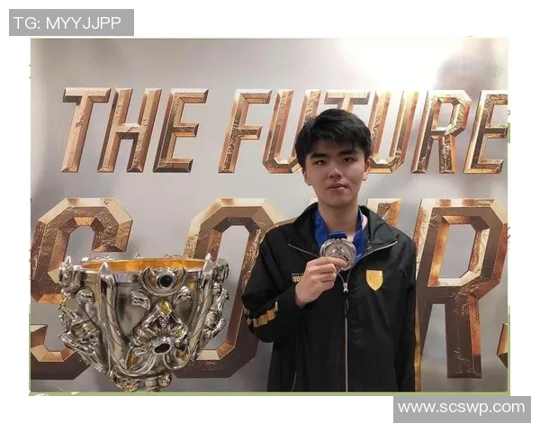FPX逆袭之路揭秘:冠军杯背后的奋斗与荣耀 FPX逆袭之路揭秘:冠军杯背后的奋斗与荣耀